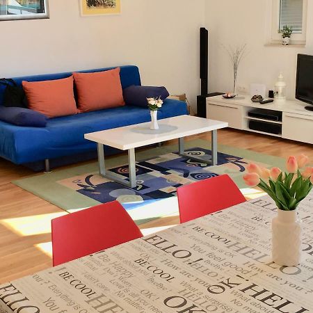 Antonijas Sunny Apartment มาคาร์สกา ภายนอก รูปภาพ